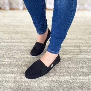 Rollasole Black Slip On Loafer Sneakers | NWT | Women’s Flats Shoes